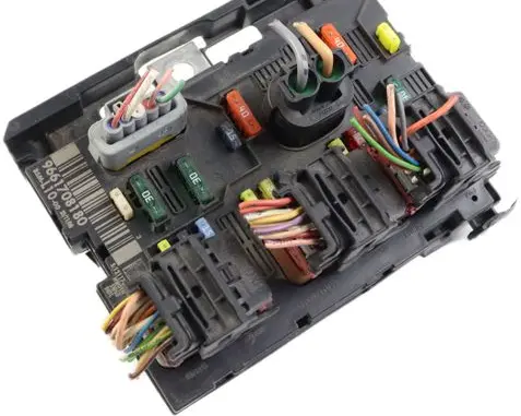 Peugeot 207 BSM Control unit 9661708180 S12117239
