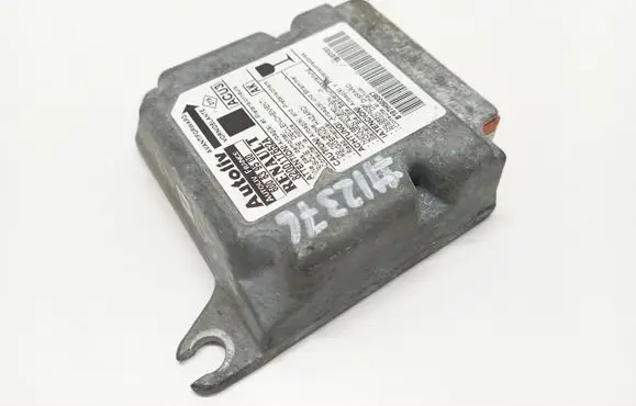Renault Scenic I Airbag control unit/module 600639500 8200117652A