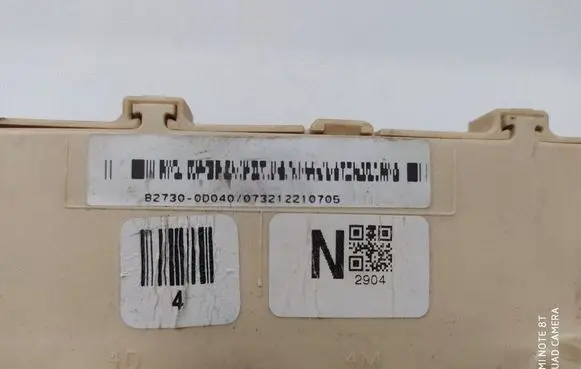 Toyota Yaris Fuse module 827300D040 073212210705 N2904