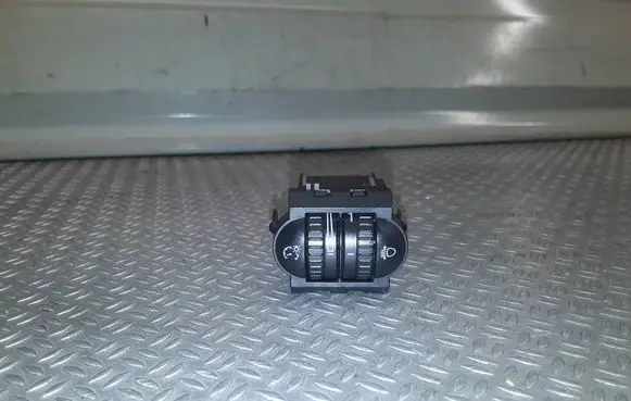 Volkswagen Golf VI Headlight level height control switch 5K0941333