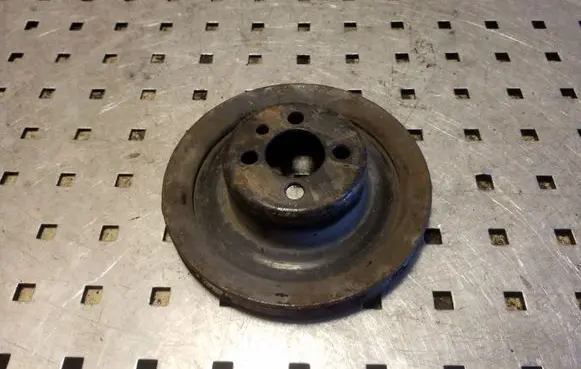 Ford Galaxy Crankshaft pulley