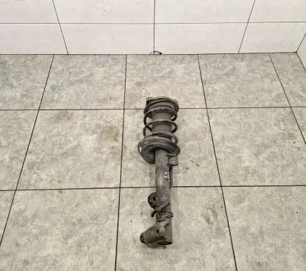 Mercedes-Benz E A207 Front shock absorber/damper A2073232100