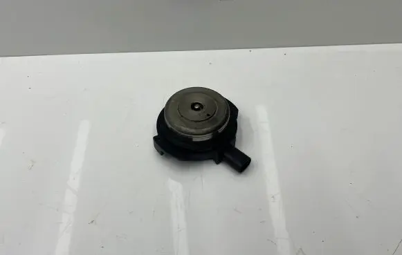 BMW 3 G20 G21 Camshaft vanos timing valve 7614288