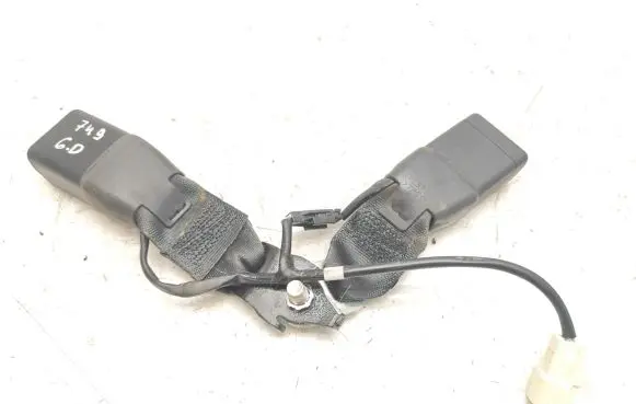 Suzuki Swift III Rear seatbelt buckle 1137111