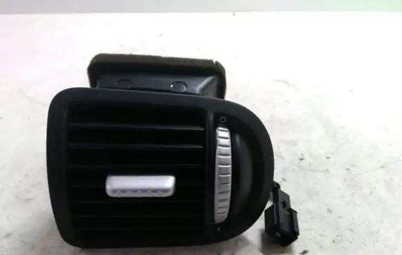 Porsche Cayenne (9PA) Dashboard side air vent grill/cover trim 7L5819704A