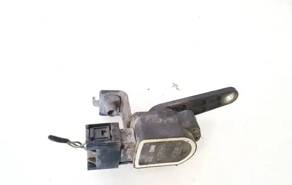 BMW X5 E70 Front height sensor lever 6778814