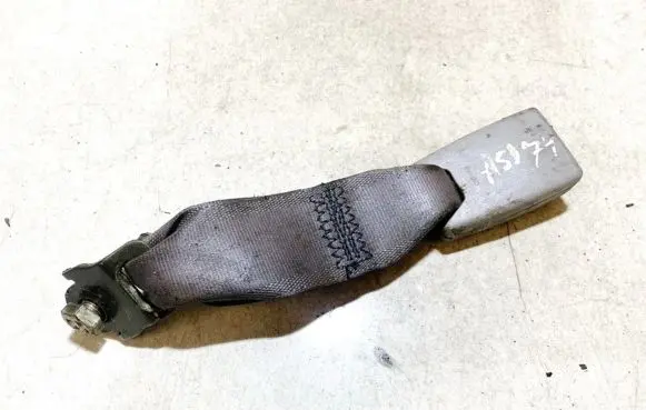 Mazda 323 F Rear seatbelt buckle G2288