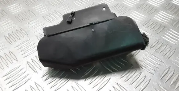 Peugeot 308 Other engine bay part 9803616080