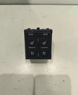 Lexus RX 450H Seat heating switch 8475248010