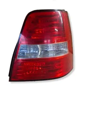 KIA Sorento Rear/tail lights 9243E5