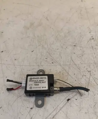 SsangYong Rexton Aerial antenna amplifier 8945008010 7B05