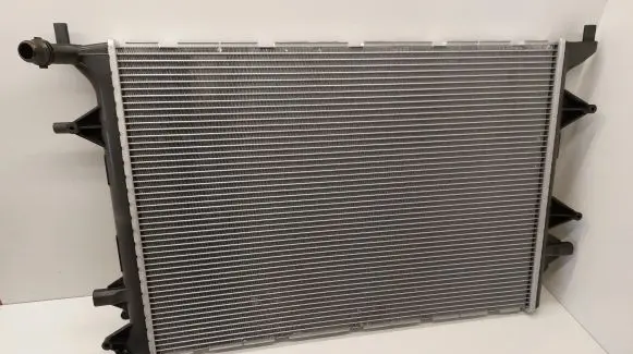 Coolant radiator