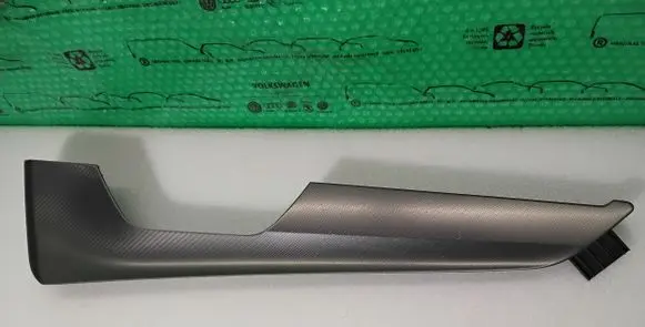 Audi A6 S6 C8 4K Front door trim bar 4K5867410 FRONTRIGHT