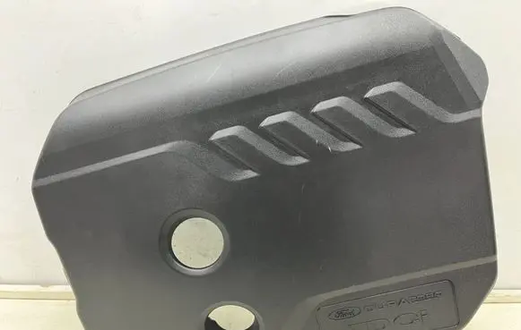 Ford Focus Engine cover (trim) AV6Q6N041A AV6Q6N041B AV6Q6N041C