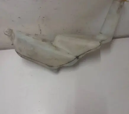Opel Zafira A Lamp washer fluid tank 
