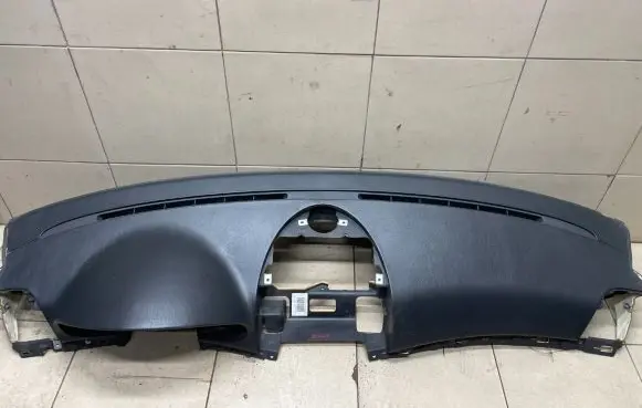 Mercedes-Benz E W211 Dashboard A2116800687 21186013051