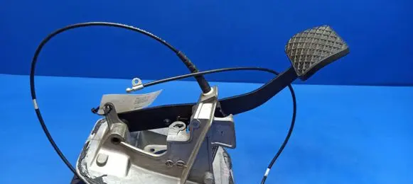 Mercedes-Benz S W140 Brake pedal 1402900419 1232910082 1402921031
