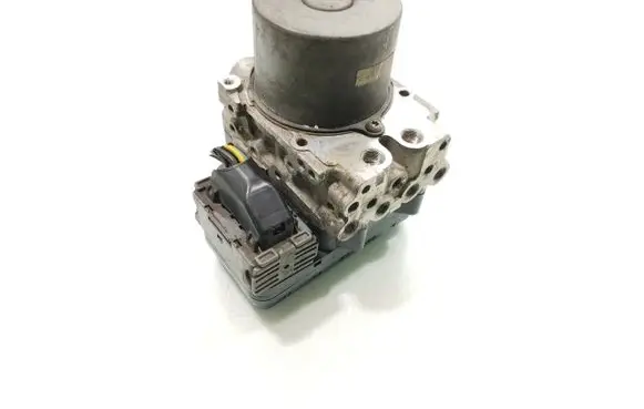 Mazda 6 ABS Pump GAM7-437A0 133800-4451