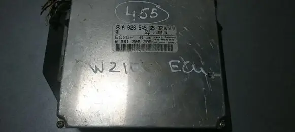 Mercedes-Benz E W210 Engine control unit/module 0265456532 0261206299