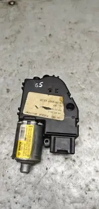 Volkswagen Golf V Sunroof motor/actuator 1K9877041C 51571700