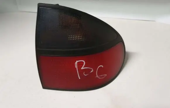 Renault Laguna I Rear/tail lights