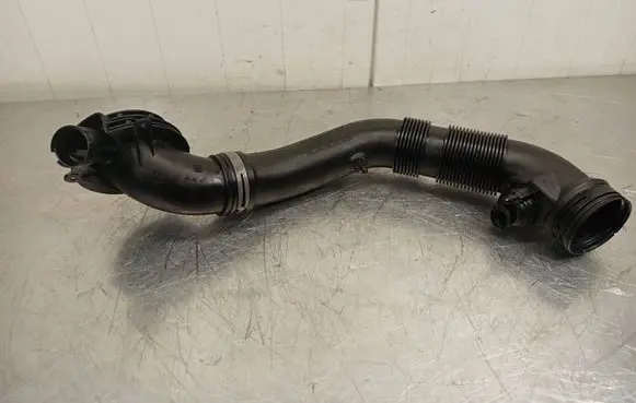 Volkswagen PASSAT CC Air intake hose/pipe 1K0129684
