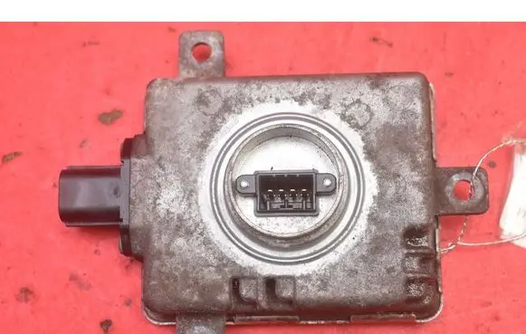 Citroen C-Crosser Voltage converter/converter module W3T16271