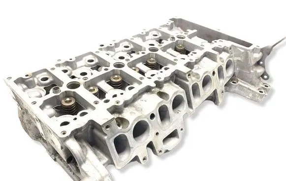 BMW 5 F10 F11 Engine head 781046503