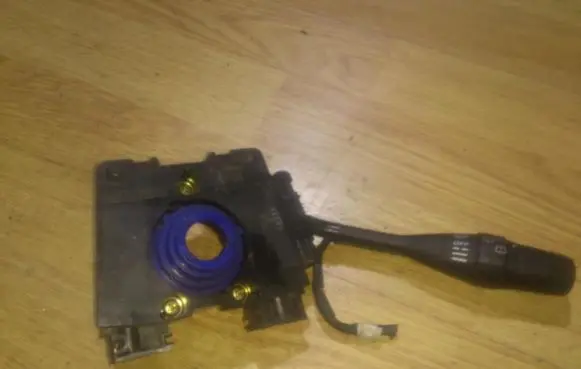Nissan Almera Wiper control stalk