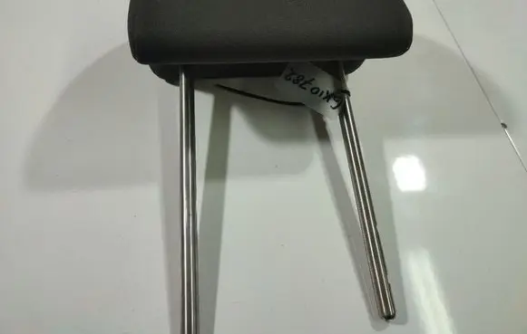 Seat Toledo III (5P) Front seat headrest 