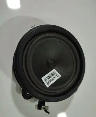 Audi A3 S3 8P Front door speaker 8P00354110
