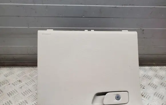 Chrysler Pacifica Glove box set 5RL34PD2AD
