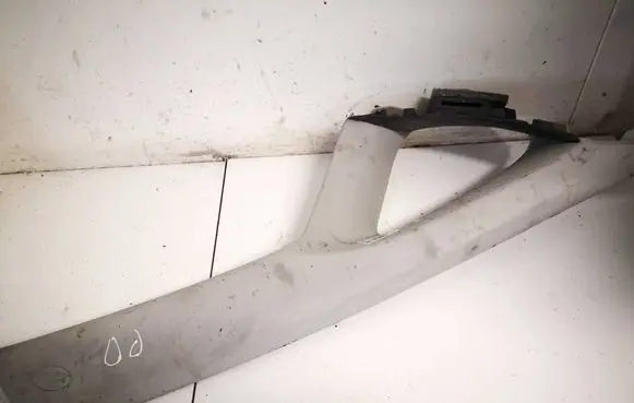 Toyota Auris 150 (C) pillar trim 6221002020