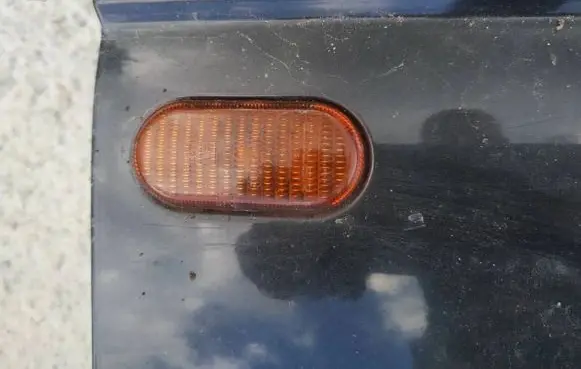 Renault Scenic I Front fender indicator light