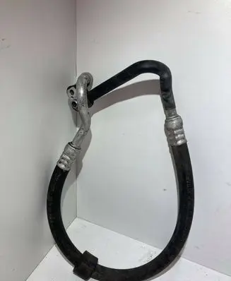 Audi A2 Air conditioning (A/C) pipe/hose 8Z0260701M