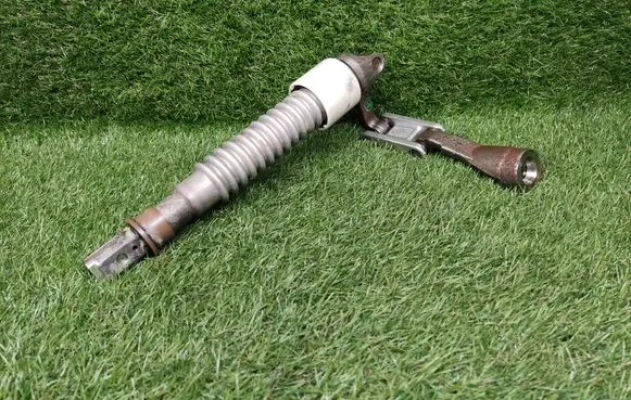Mercedes-Benz CLS C219 Steering column universal joint 2104620748