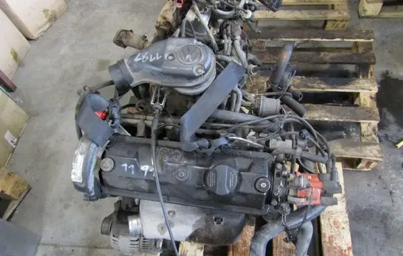 Volkswagen Golf III Engine 