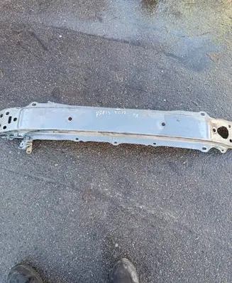 Toyota Yaris Front bumper cross member
