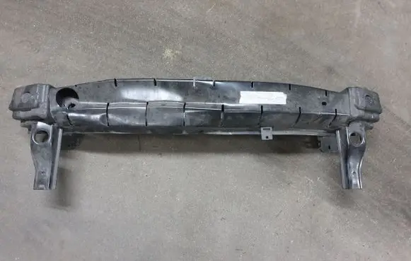 Volkswagen Jetta VI Front bumper cross member 5C6807929 5C6807930