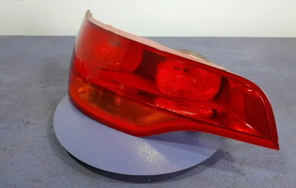 Audi Q7 4L Rear/tail lights 4L0945093