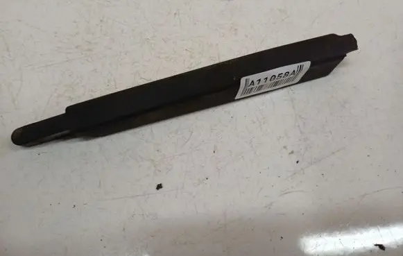 Opel Insignia A Rear wiper blade arm 13240608