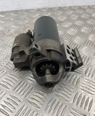 BMW 3 E90 E91 Starter motor 7823700