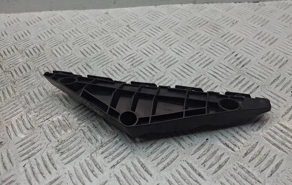 Toyota Avensis T270 Front bumper mounting bracket 5253505040