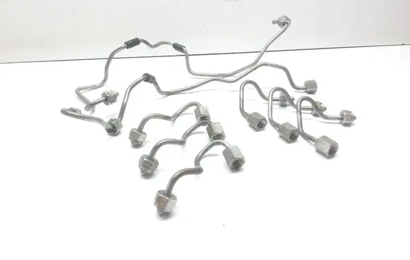 BMW 5 F10 F11 Fuel injector supply line/pipe 