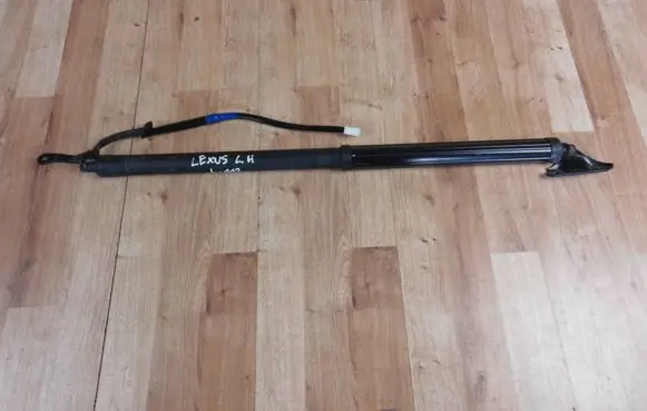 Lexus RX 450H Tailgate/trunk strut/damper 6892048080