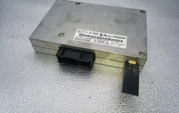 Audi A4 S4 B8 8K Bluetooth control unit module 8T0862336D BE9353