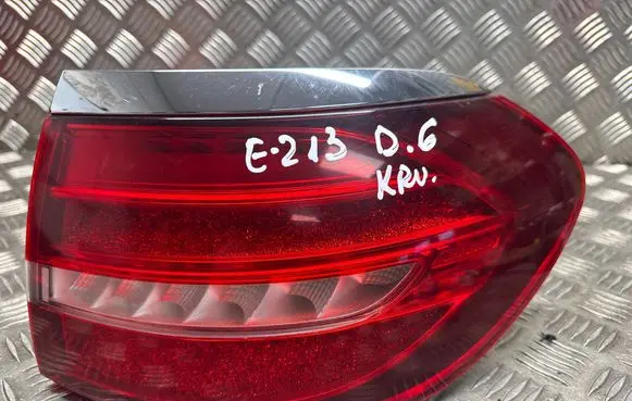 Mercedes-Benz E W213 Rear/tail lights A2139068800