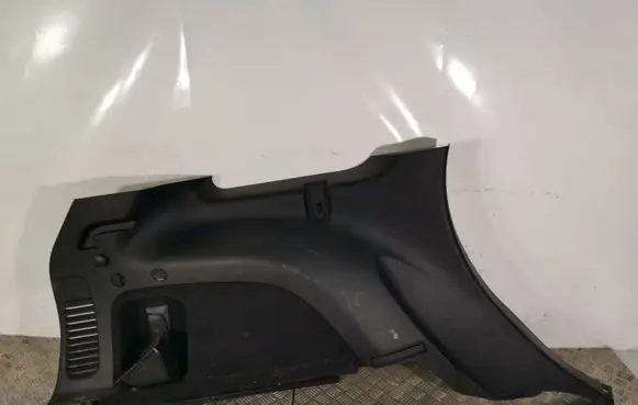 Jeep Grand Cherokee Trunk/boot lower side trim panel 