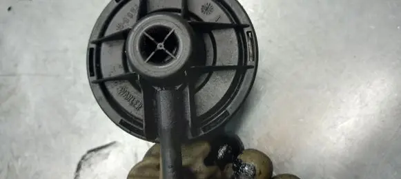 Opel Astra G Coolant heater control valve 