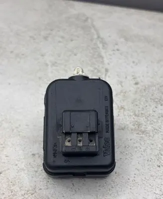 Headlight level adjustment motor